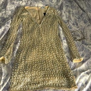 Gorgeous beaded dress!